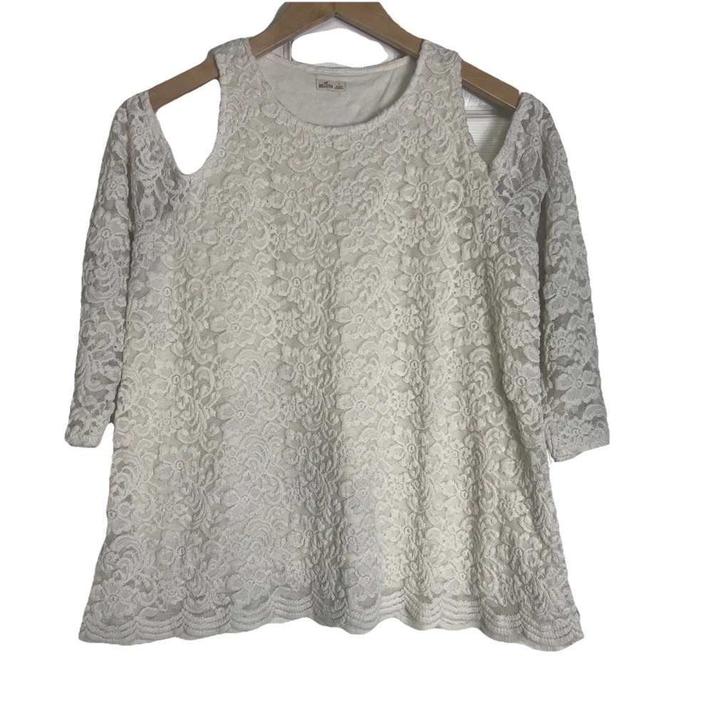 hollister women's Long Sleeve Cut out Cold Shoulder knitted white Size L Large